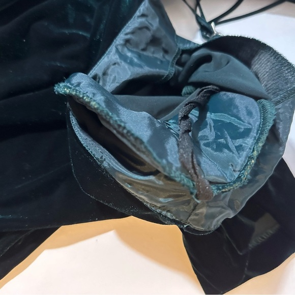 Vintage 90s Studio C Velvet Circle Dress With Back Cut Out - Picture 5 of 6